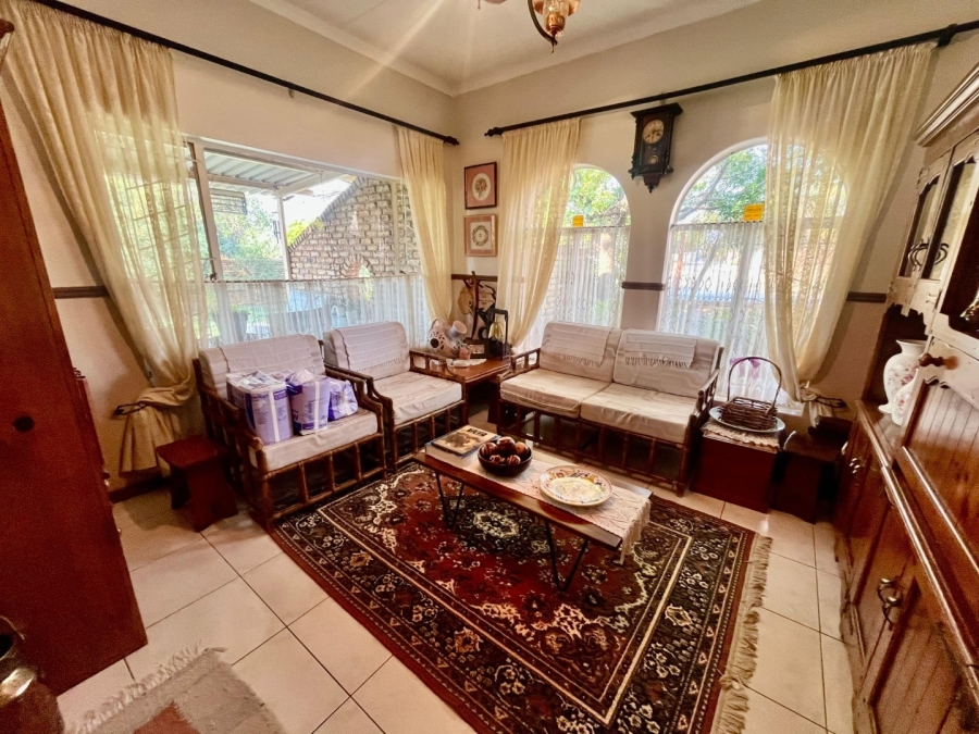 4 Bedroom Property for Sale in Safari Gardens North West